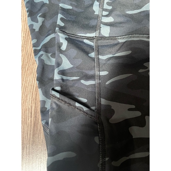 CRZY YOGA LEGGINGS - Picture 2 of 2